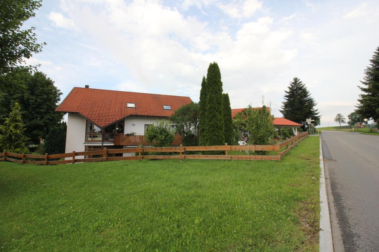 Roetenbacher Wiesen Friedenweiler Buitenkant foto
